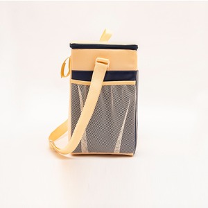 <b>Large</b> Capacity Beige and Blue Insulated Lunch Tote <b>Bag</b> Waterproof Thermal Cooler <b>Bag</b> for Picnic Food Delivery and Travel. - Product Image 4