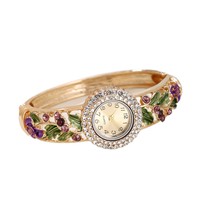 Jam Tangan Gelang Bunga Berlian Imitasi Emas Modis Jam Tangan Kuarsa Dial Kristal Mewah Jam Tangan Paduan Berongga untuk Hadiah Wanita