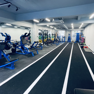 Tapis de gymnastique multifonctionnel en <span class=keywords><strong>gazon</strong></span> artificiel noir/<span class=keywords><strong>gris</strong></span> avec impression de logo - Product Image 4