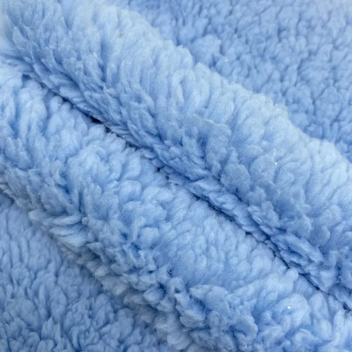 Hot Sale Produkt Garn 100% Polyester Hoodie Decke ultra weiche Baumwolle Sherpa Fleece gebürstet Stoff