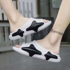 Zapatillas deslizantes personalizadas para hombre, sandalias <span class=keywords><strong>inflables</strong></span> rojas y negras con adornos deslizantes, orden mínima, zapatillas de sandalias deslizantes blancas - Product Image 3