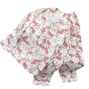 Atacado Olá <span class=keywords><strong>Kitty</strong></span> Leite Pijamas De Seda para As Mulheres V-Neck Bonito Doce Casa Roupas para Noite Inverno Primavera Carta Padrão - Product Image 3