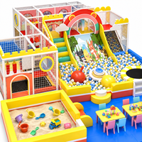 Structure de jeu intérieure personnalisée pour enfants : trampoline, sac de frappe, tunnel, toboggan, équipement d'escalade, avec logo sur mesure