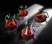 Carafe à café classique soufflée à la main personnalisée 450ml/600ml en verre borosilicate pour barista à domicile et café