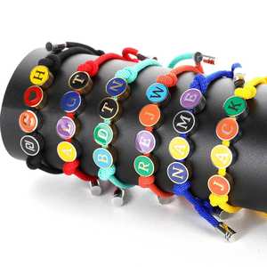 Bracelet à lettres tendance 2022, bracelet à perles réglable avec lettres pour femmes et hommes - Product Image 1