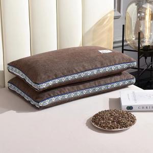 Le noyau d'oreiller de sarrasin entier de 35*55cm peut être démonté et l'oreiller de velours lavé protège la vertèbre cervicale - Product Image 2