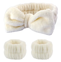 3pcs Gelang Spa Perawatan Kulit Ramah Lingkungan dengan Logo Custom, Berbahan Beludru dan Rumbai, Dapat Digunakan untuk Makeup, Cuci Muka, Handuk Wajah, Ikat Kepala, dan Scrunchie