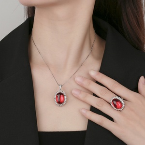 Wholesale Eco-friendly Copper Oval Cut 13*18mm Blood Red Cubic Zirconia Smooth Necklace and Ring Set Vintage Jewelry Set - Product Image 6