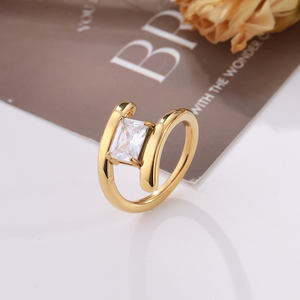 Bague en or design luxe mode populaire style Ins style acier inoxydable bague ouverte couleur plaqué or bijoux bague - Product Image 4