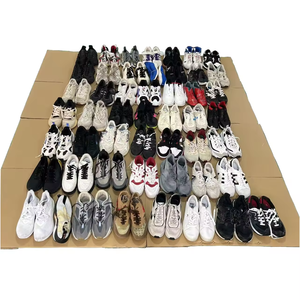 Zapatillas deportivas usadas para correr, de segunda mano, al por mayor, en fardos con embalaje proporcional - Product Image 2