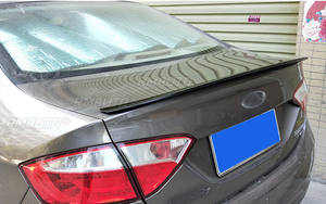 Alerón Trasero Universal de 120 cm, Color Negro Brillante, para Autos Hatchback, Sedán y SUV, Accesorios para Autos - Product Image 4