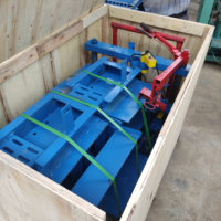 Machine à blocs faisant la machine automatique de fabrication de blocs creux Machine de fabrication de blocs de béton pour briques