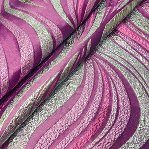 Tessuto Jacquard all'Ingrosso, Elegante Tessuto Broccato Damascato, Tessuto in Pizzo di Alta Qualità <span class=keywords><strong>per</strong></span> <span class=keywords><strong>Abiti</strong></span> da Sposa - Product Image 4