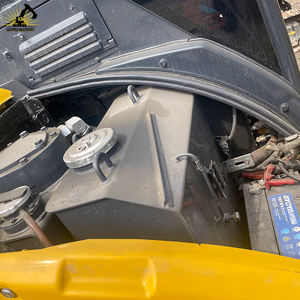 Excavadora Usada Komatsu PC55 Hidráulica Compacta, Avanzada y Eficiente para Diversas Tareas de Construcción y Paisajismo - Product Image 3