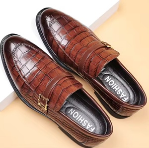 Chaussures habillées formelles pour hommes en cuir véritable, à bout fermé, imperméables et antidérapantes - Product Image 1