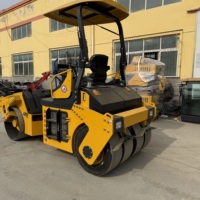 Compacteur de chaussée à rouleaux en acier et caoutchouc de 5 tonnes, fabrication chinoise