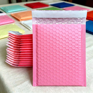 Sobre de Polietileno con Burbujas de 30x40 CM, Personalizado con Gráficos, Impresión a Color ODM, para Envío de Productos Pequeños en Supermercados y Tiendas de Comestibles - Product Image 1