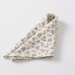 Écharpes en soie pour femmes, faciles à coiffer pour les chignons, les tresses ou les cheveux lâches, ajoutent de la couleur et de la grâce à toutes les coiffures et occasions. - Product Image 2