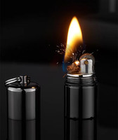 Mini-collier pendentif porte-clés moderne, briquet électronique amusant, compact, à capsule de kérosène, pour cigarettes et affaires
