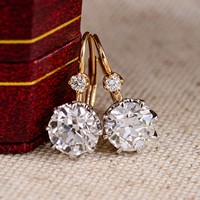 Boucles d'oreilles doubles pierres de style victorien en or massif 18 carats bicolore (or jaune et or blanc) avec pierres précieuses de laboratoire de 4 carats, style aristocratique européen