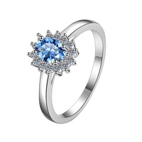 0.5ct Pigeon Oeuf forme Bleu Couleur Élégant Bijoux De Mariage Diamant Moissanite Anneaux Solide 925 En Argent Sterling Pour Les Femmes