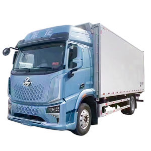 Chenglong développe un <span class=keywords><strong>camion</strong></span> frigorifique à deux chambres de 6,8 m et un <span class=keywords><strong>camion</strong></span> de transport à chaîne du froid de 20 tonnes - Product Image 1