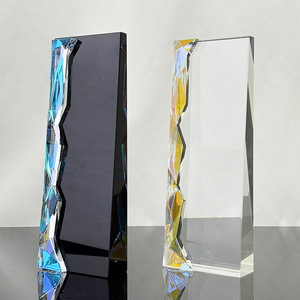 Trofeo de Cristal Transparente con Diseño de Arcoíris y Diamantes, Placa de Premio de Cristal Negro - Product Image 4