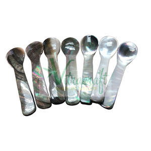 Cuillère en nacre NOIRE, Cuillère à Caviar Mini Parfait pour servir Premium Caviar taille 7cm Cadeau unique - Product Image 2