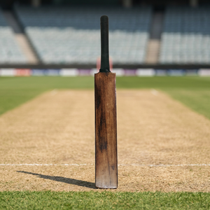 Battes de cricket à balle dure légères et droites incurvées artisanales équipement de frappe en bois de saule anglais pour les amateurs de sport - Product Image 2