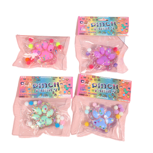 Juguetes Mochi de Alta Apariencia con Forma de Pata de Gato, Novedosos Juguetes Antiestrés y Descompresivos con Logotipo - Product Image 1