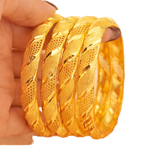 AMULYAM OVERSEAS - Brazaletes de Latón Chapados en Oro de 24K de Lujo Estilo Dubái, Grabado con Totem de Flor Hueca, Estilo Clásico Árabe de Oriente Medio, Nuevo - Product Image 1