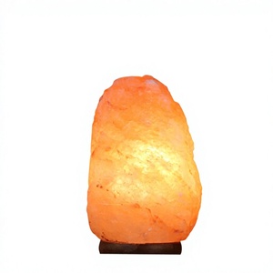 Lampe de Sel Artisanale Naturelle en Gros pour Décoration Maison et Hôtel, avec Interrupteur Dimmable Personnalisable et Base en Bois, Veilleuse de Sel - Product Image 1