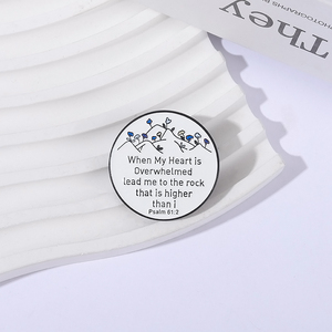 Quando il mio cuore è sopraffatto mi conduca alla roccia che è più alta di I smaltato spilla bibbia Psalm distintivo gioiello regalo - Product Image 2