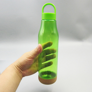 Kristall klare Plastik-Trink flasche 700ml Sport wasser flasche Auslaufs icher und Verbrüh schutz - Product Image 5