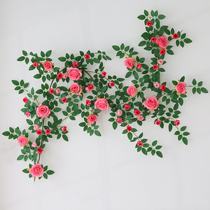 Guirnalda de Rosas Artificiales de 1.9 m, Guirnalda de Flores de Rosa Colgante de Seda para Decoración de Bodas, Fiestas, Jardines y Hogar - Product Image 1