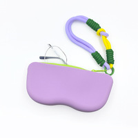 Étui de rangement pour lunettes en silicone avec cordon, organiseur de lunettes de soleil, pochette de poignet à ressort