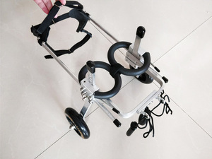 Fashion <strong>Disabled</strong> Pet <strong>Wheelchair</strong> Adjustable Pet Walker <strong>Wheelchair</strong> Cart for Elder Dog <strong>Cat</strong> Pet <strong>Wheelchair</strong> - Product Image 5