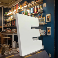 Lettres 3D personnalisées en acrylique blanc Lettres en PVC pour Bars d'affaires Mariages Magasins Bureaux Enseigne de fête sans luminance pour usage domestique