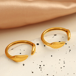 Heart Shape Geometric Fashion <b>Ring</b> Gold Color Unisex Jewelry Gift - Product Image 3