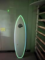 Nouveau design de planche de surf d'éclairage à réaction UV sous-marine en mousse EPS planche de surf fluorescente incrustation de tissu planche de surf