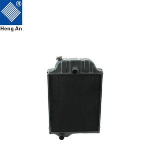 Radiador de Aluminio y Cobre Soldado para Montacargas <span class=keywords><strong>Hyster</strong></span>, Precios de Fábrica en China - Product Image 4