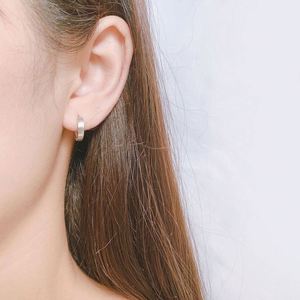 Pendientes de Aro y Tipo Huggie de Plata de Ley 925 con Baño de Rodio para Niñas y Niños - Regalo para Bodas y Fiestas, Joyería Fina - Product Image 5