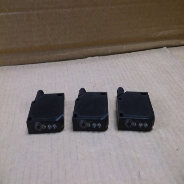 New Original Ready Stock Bos0089 Photoelectric Switch Sensor Bos 26k-pa-1hc-s4-c