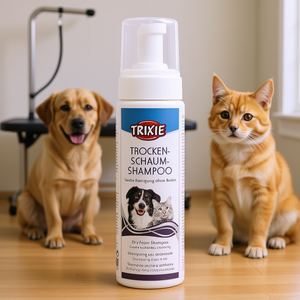 Champú en Espuma Seca Trixie 230 ml para Perros y Gatos, Limpieza Suave - Product Image 3