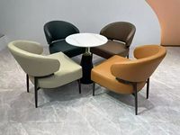 Ensemble table et chaises de négociation de luxe léger italien pour bureau commercial, une table et deux chaises, idéal pour hôtel, café, ou espace lounge.