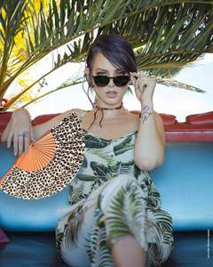 Abanicos de Mano Españoles Personalizados, Abanicos Plegables de Madera Lisos para Festivales o Eventos - Product Image 5