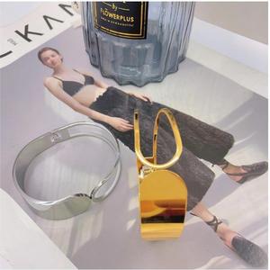 Bracelet jonc ouvert tendance large bande bracelet en acier inoxydable plaqué <span class=keywords><strong>or</strong></span> <span class=keywords><strong>18</strong></span> <span class=keywords><strong>carats</strong></span> <span class=keywords><strong>manchette</strong></span> dames - Product Image 6