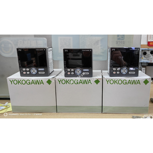 NUEVO Controlador de Temperatura Digital Yokogawa UT55A-001-11-00 - Product Image 1