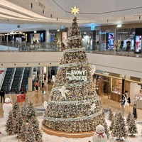 Arbre de Noël artificiel géant en PVC avec éclairage LED, 20 pieds, 30 pieds, 40 pieds, 50 pieds, grand arbre de Noël LED pour extérieur