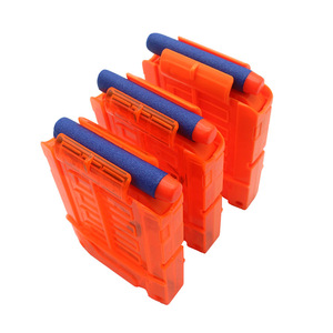 Recharger les magazines Clip avec 6 pinces à balles souples en plastique de capacité de fléchettes pour pistolet jouet - Product Image 4